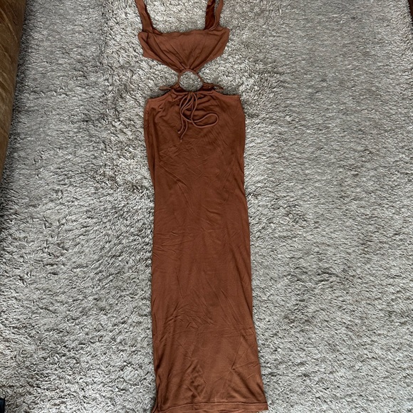 Super Down Brown Maxi Dress with Cutouts - Picture 5 of 7